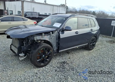 2021 BMW X7 xDrive40I z USA, uszkodzony, nr VIN 5UXCW2C01M9H68253